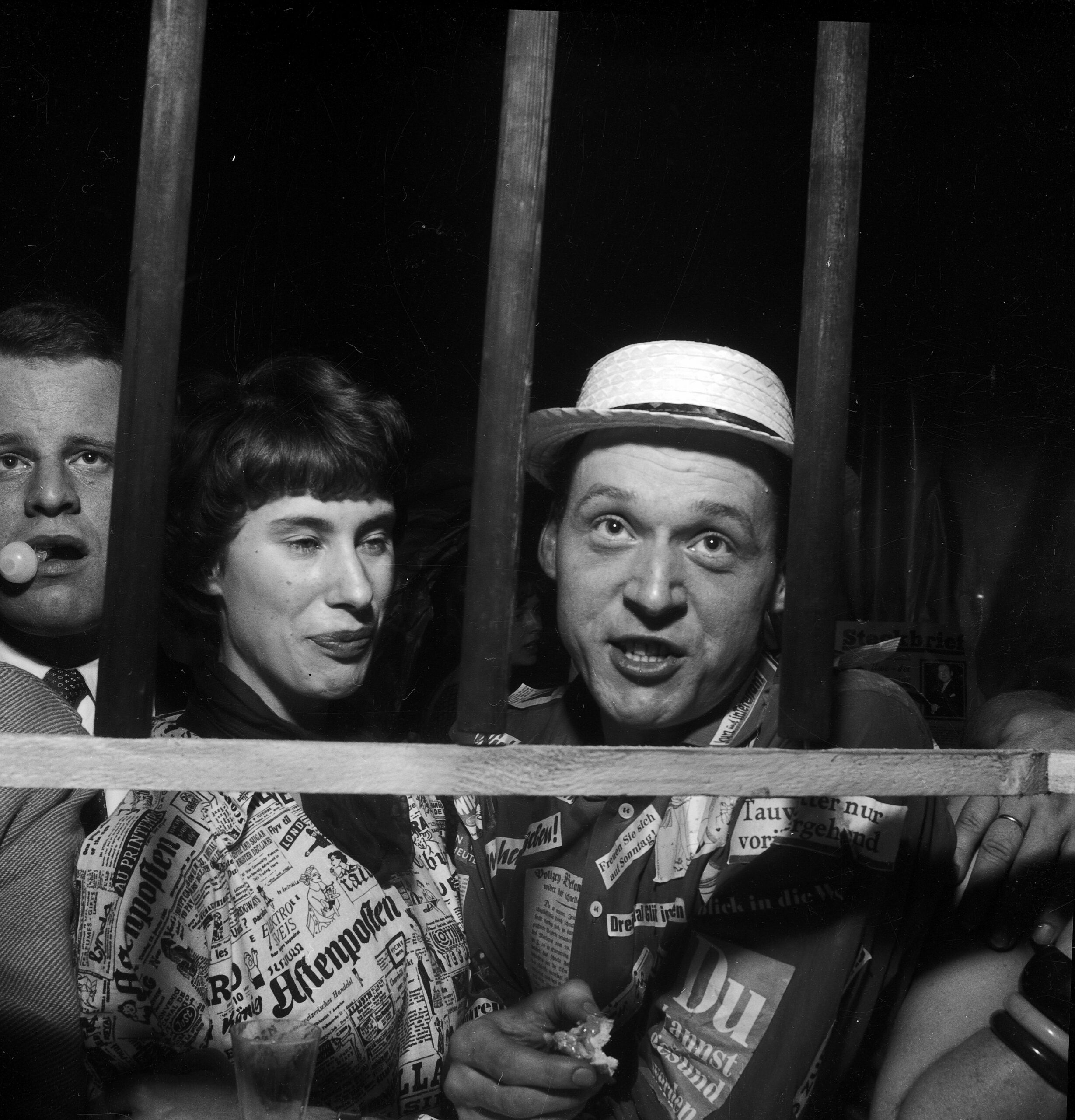 Foto_Koop_L128_Tennisclub_Fasching_02_1956_09_JPG